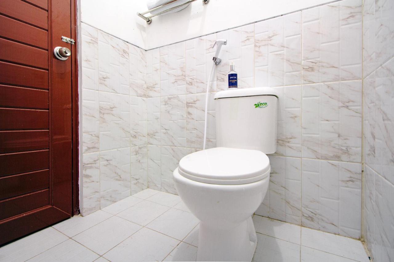 Spot On 2107 Ijo Pupus Syariah Residence Baturetno Εξωτερικό φωτογραφία