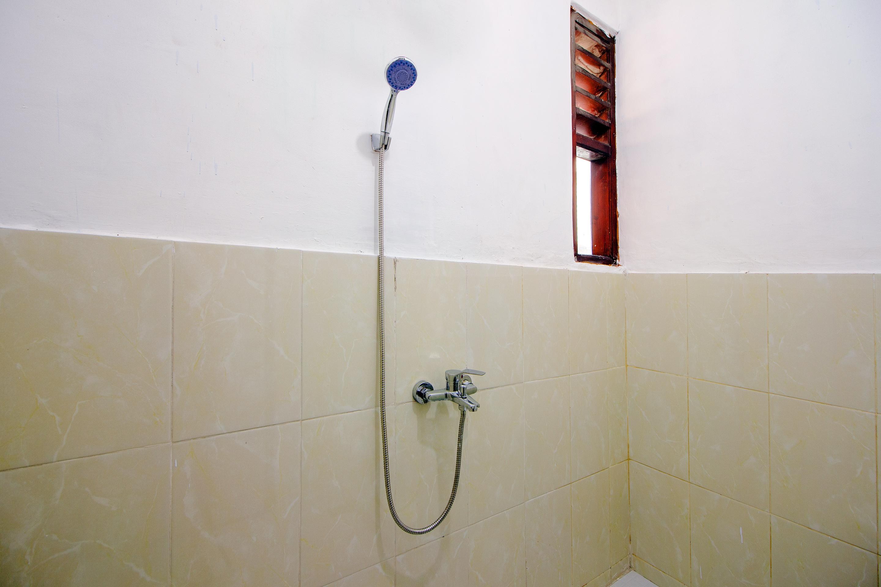 Spot On 2107 Ijo Pupus Syariah Residence Baturetno Εξωτερικό φωτογραφία