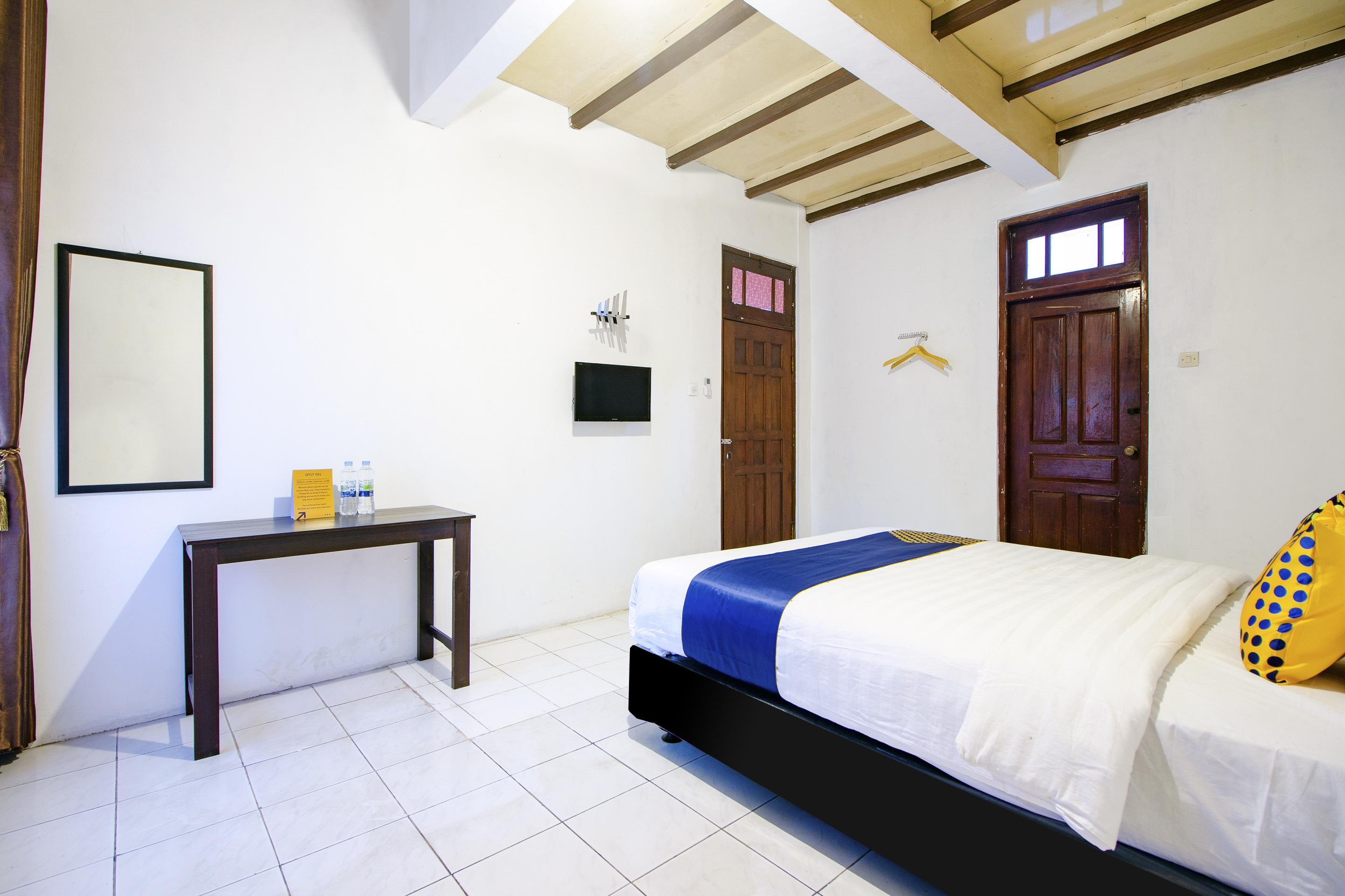 Spot On 2107 Ijo Pupus Syariah Residence Baturetno Εξωτερικό φωτογραφία