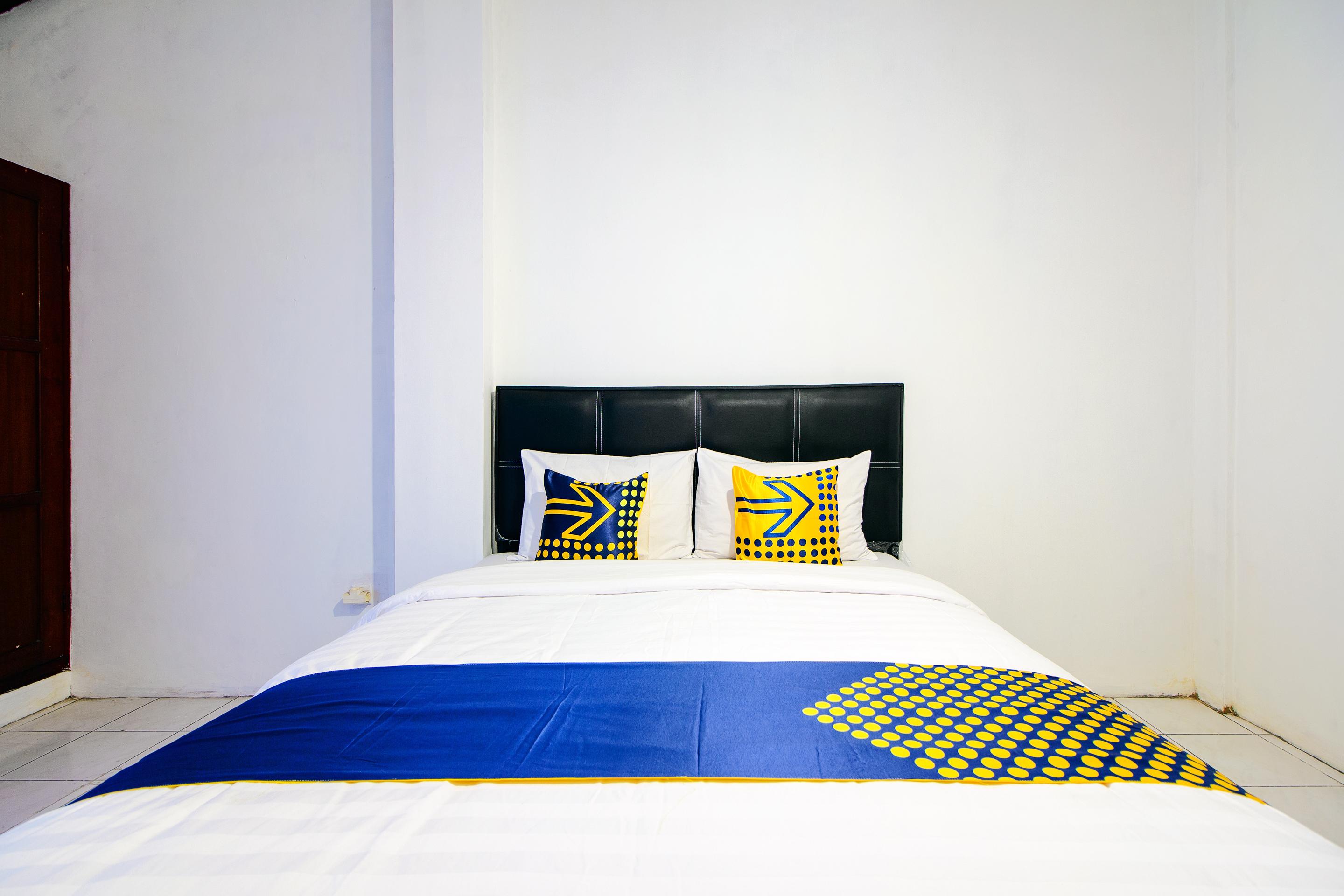 Spot On 2107 Ijo Pupus Syariah Residence Baturetno Εξωτερικό φωτογραφία