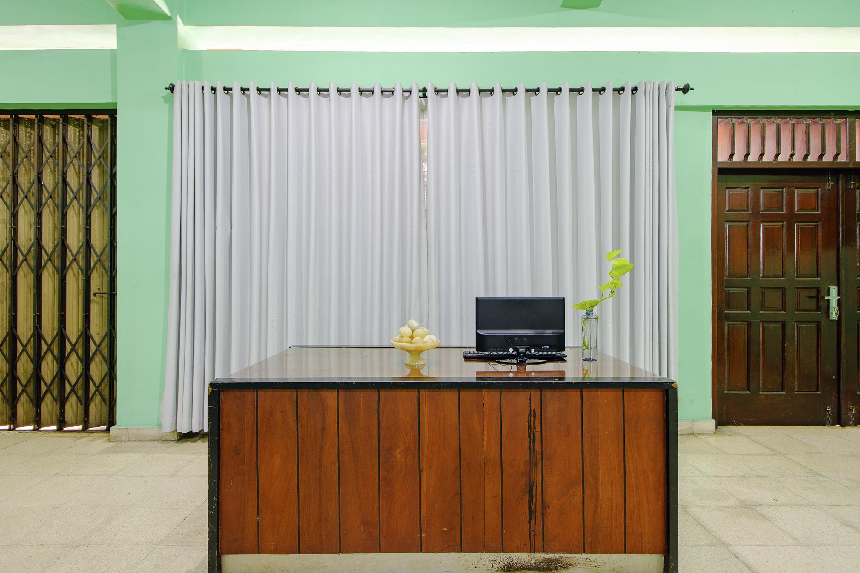 Spot On 2107 Ijo Pupus Syariah Residence Baturetno Εξωτερικό φωτογραφία